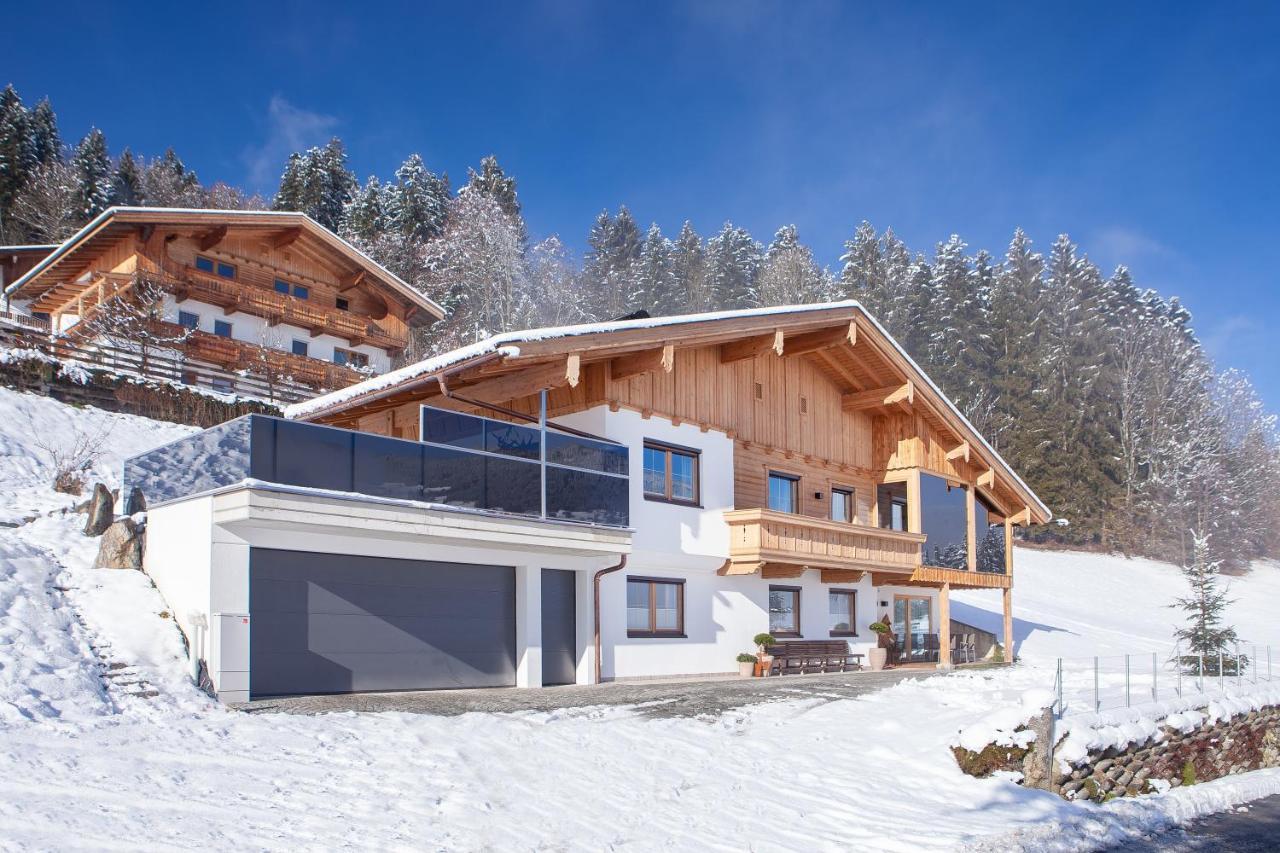 Chalet Bergzeit Ferienhaus mit Sauna&Wellness Fuegenberg Exterior foto