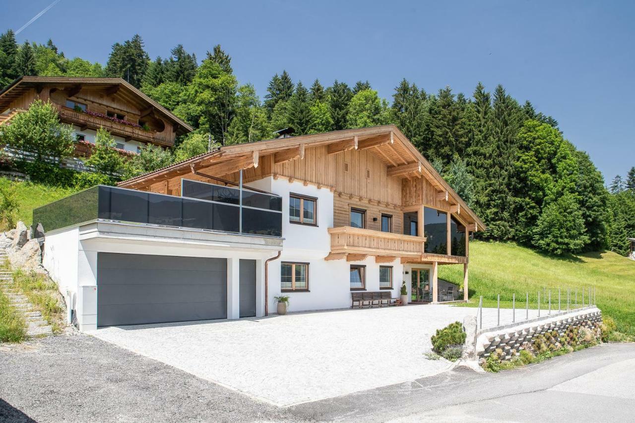 Chalet Bergzeit Ferienhaus mit Sauna&Wellness Fuegenberg Exterior foto
